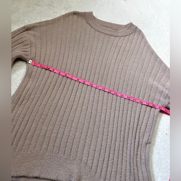 Aerie Buttercream Drop Shoulder Ribbed Sweater - Small - Picture 3 of 10